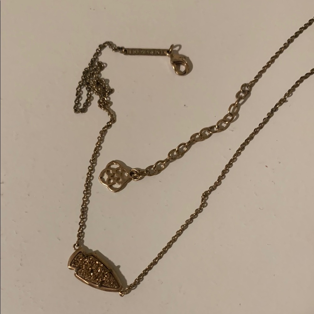 Kendra Scott rose gold necklace